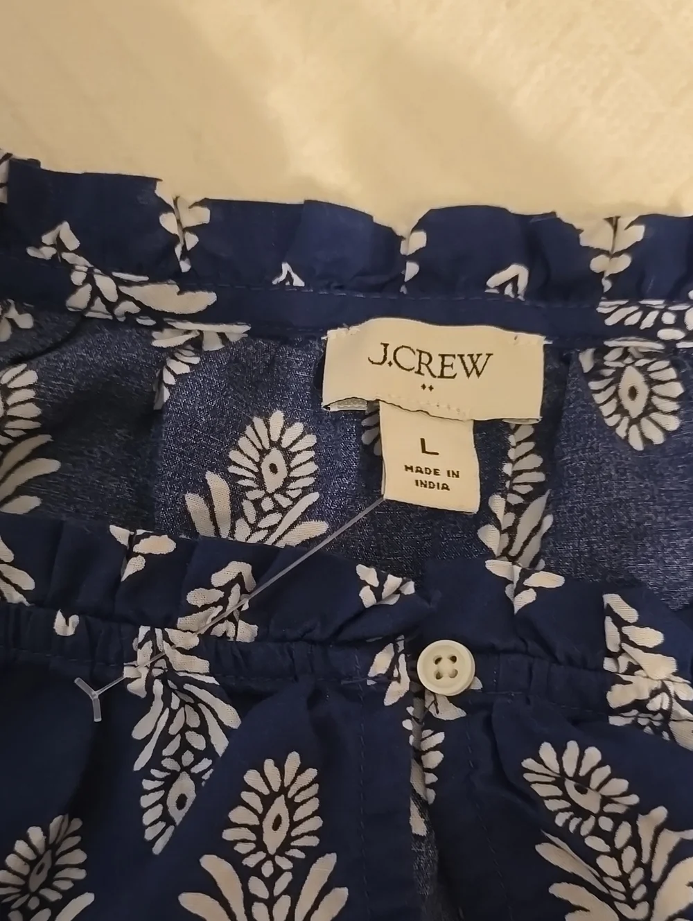 🦋J.Crew Factory Printed Puff-Sleeve Split-Neck Cotton Top Large